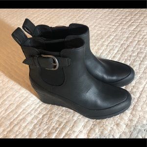 Ugg Black Leather Boots
